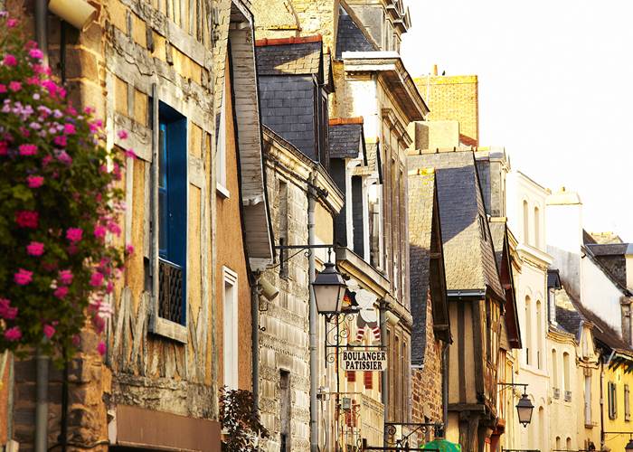 Les cités de caractères