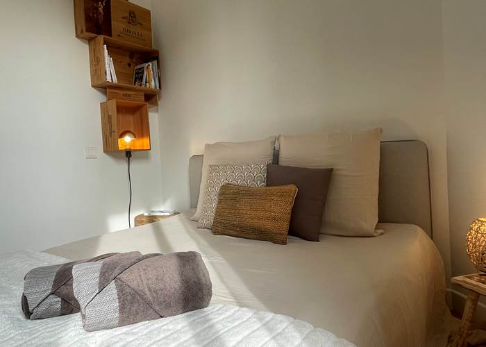 Nid Cosy Bordeaux - Chambre BOHEME Port Lune