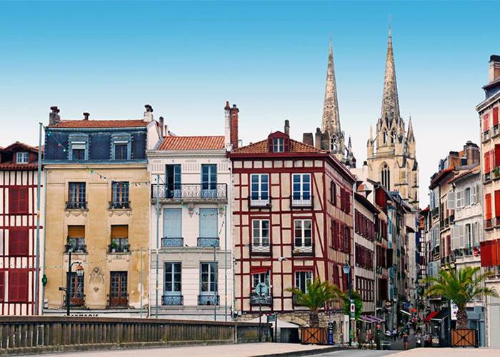 Bayonne