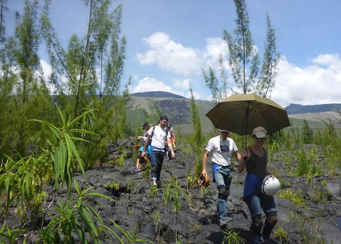 sur les coulées de lave