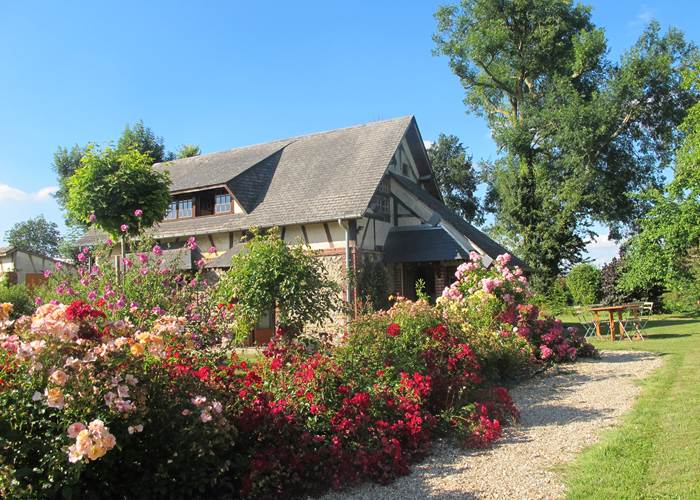 Aux 3 nids fleuris jardin