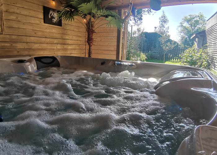 spa à jets hydro massant