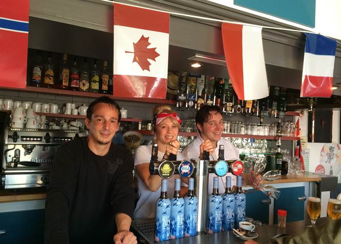 Hotel_de_la_plage_quineville_2_étoiles_équipe_de_lhotel_employés
