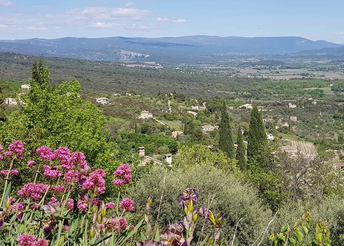 Panorama_Gordes et falaise_de_Lioux