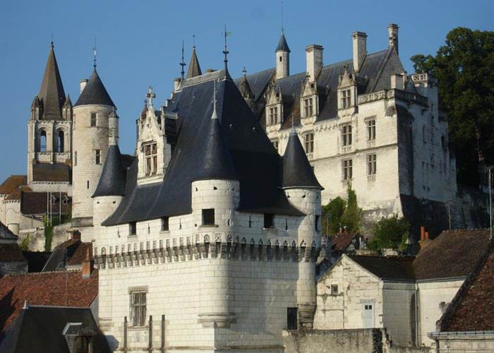 Loches
