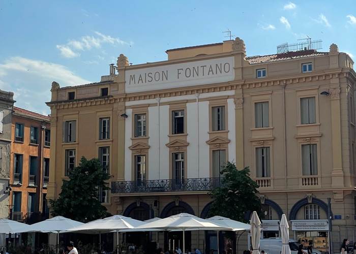 La maison Fontano. Place de la république à Perpignan