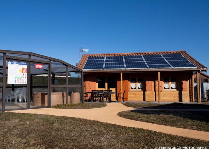 Energie renouvelable pour gîtes et piscine