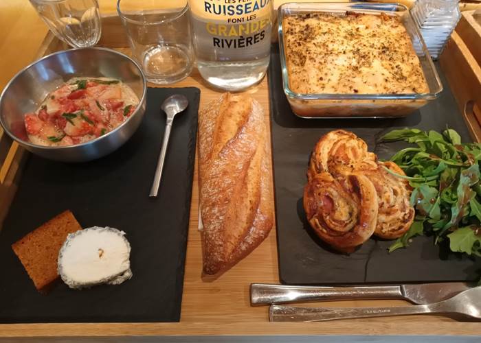 les petits russeaux font les grandes rivières