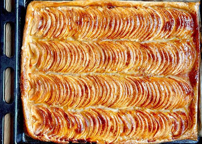 La tarte fine aux pommes