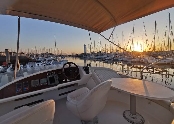 Coucher de soleil Jeanneau Prestige 36 FLY