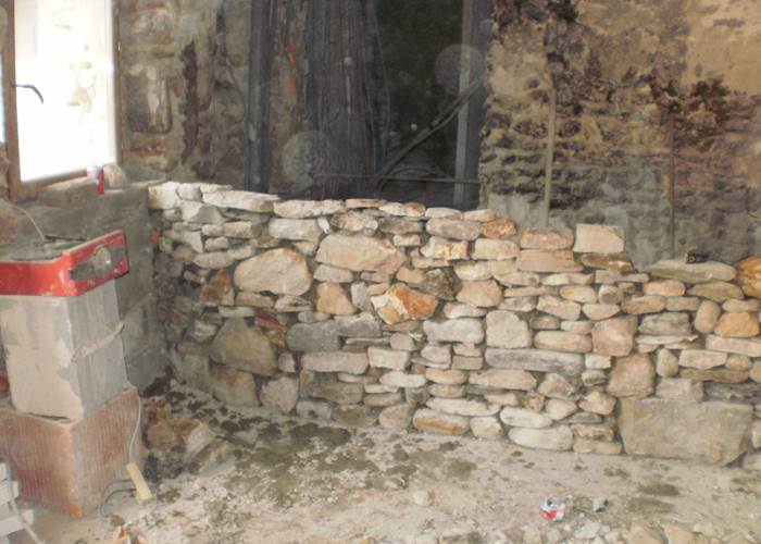 Passe-plat et bar en pierre de récupération...