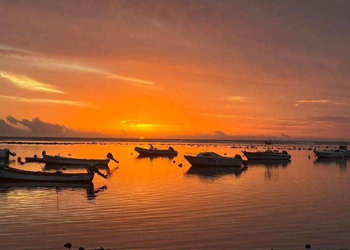 Coucher de soleil - Plage de l'Étang-Salé
