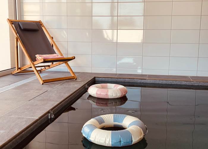 Piscine résidence Saint Pierre Quiberon-page