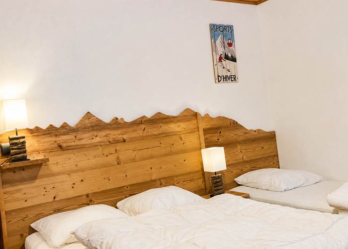 chambre 3, 1 lit double, 1 lit simple