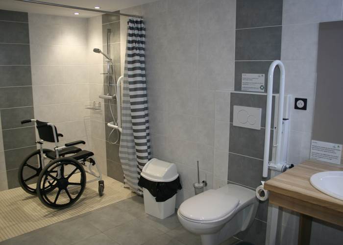 La SDB BOURGOGNE + Fauteuil de douche