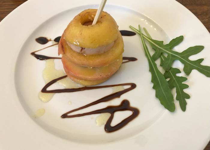 Pommes entière caramélisées au surprenant Foie Gras