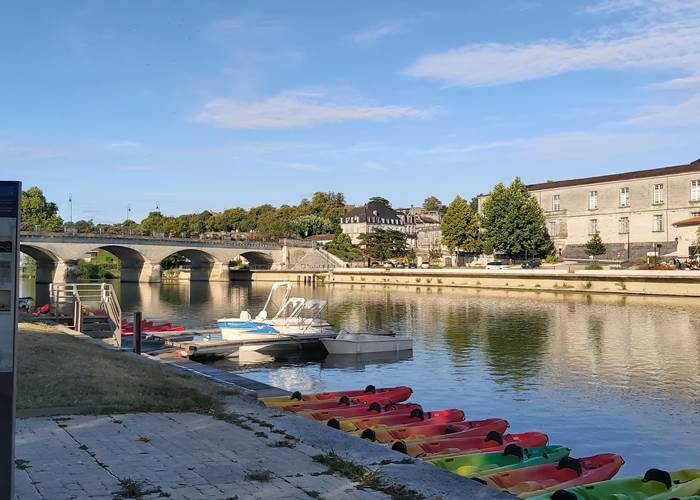Le Pont de St Jacques, canoë sur la Charente-page