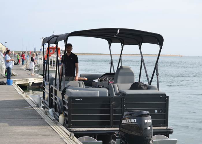 Le Riec'h, sa place au port, cours des quais, ponton visiteur