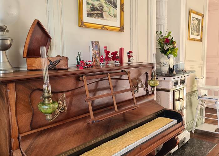 Piano de la salle à manger accessible à nos hôtes