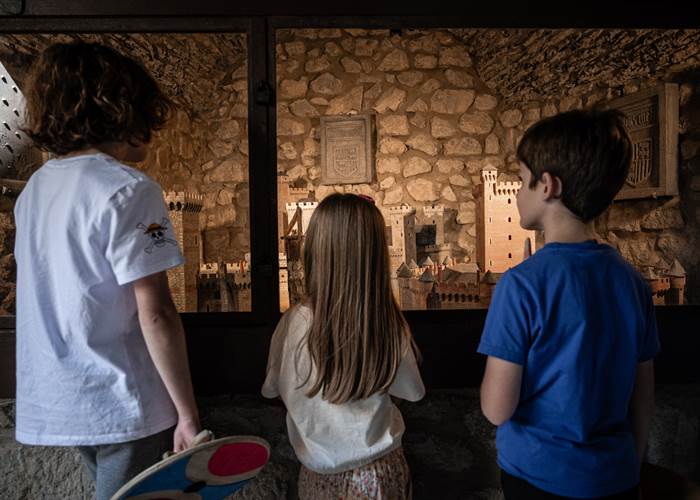 Maquettes de Châteaux proche de Lourdes