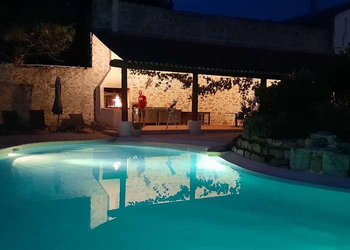 Barbecue à la table d'hôtes de ce soir