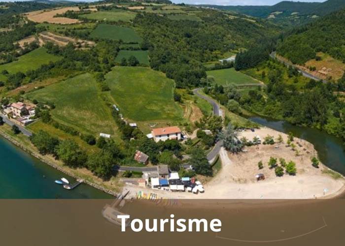Tourisme - base nautique à 4 km de La Villa Des Raspes