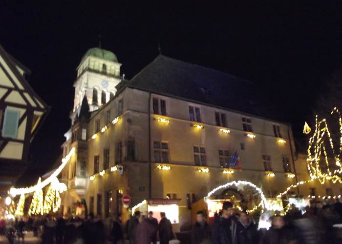 La Mairie et  l'office du Tourisme à Kaysersberg