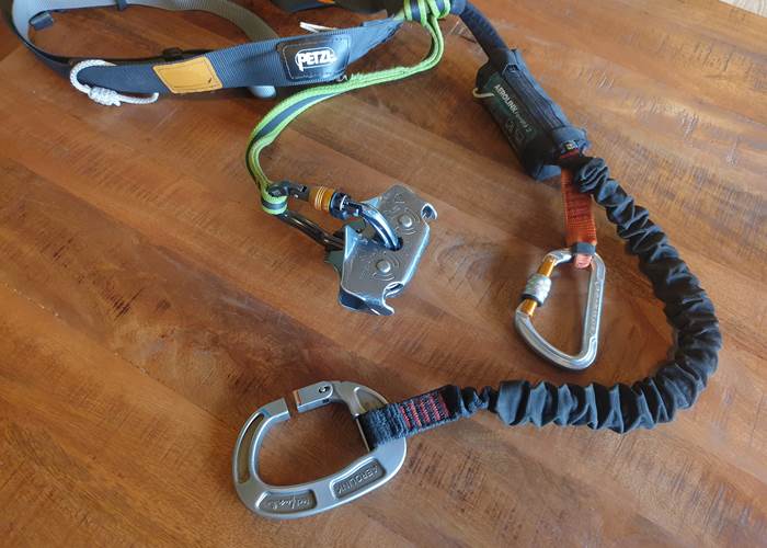 Équipement du baudrier