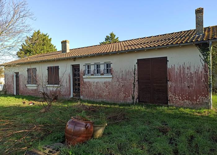 Rénovation de la façade Maison Ginette/ Avant