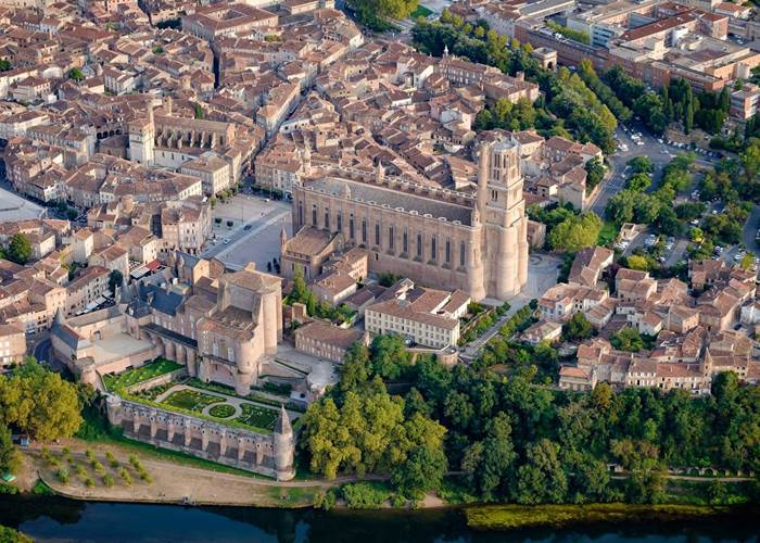 Albi, centre vile et Cathédrale-page