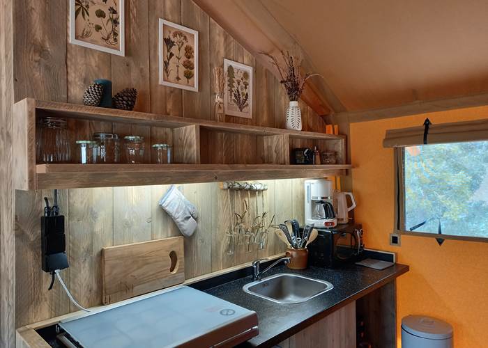 Glamping ecolodge Sunset Hitton Séjours Nature cuisine équipée