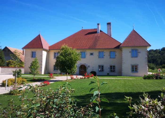 Son entré  vous amène  dans un havre de paix