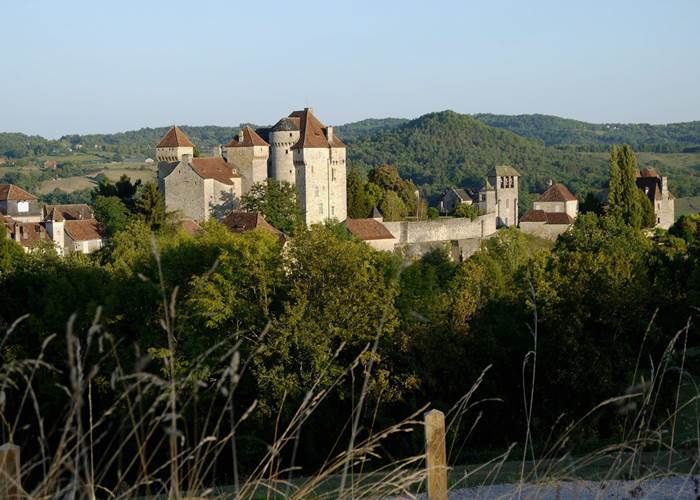 curemonte-vue-sur-les-chateaux