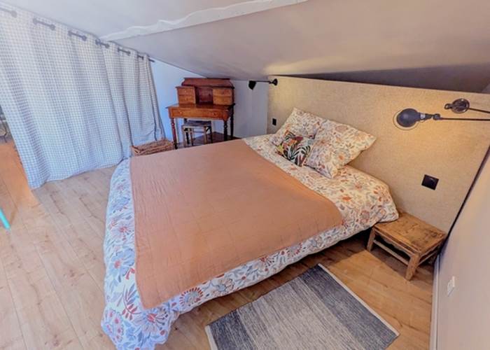 chambre studio lit queen-size