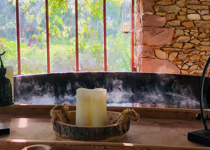 pause bien-être dans le bain OFURO