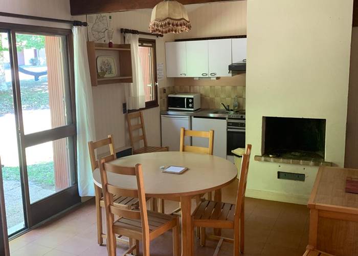 séjour cuisine camping Lot ouvert toute l'année