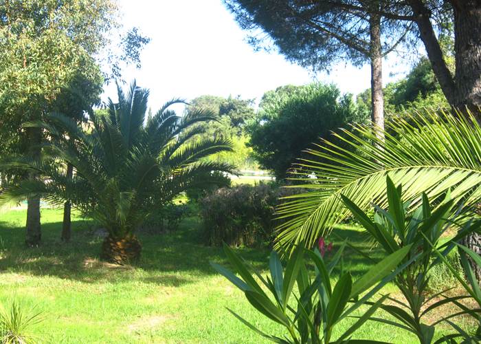 jardin de la villa les hespérides à grimaud