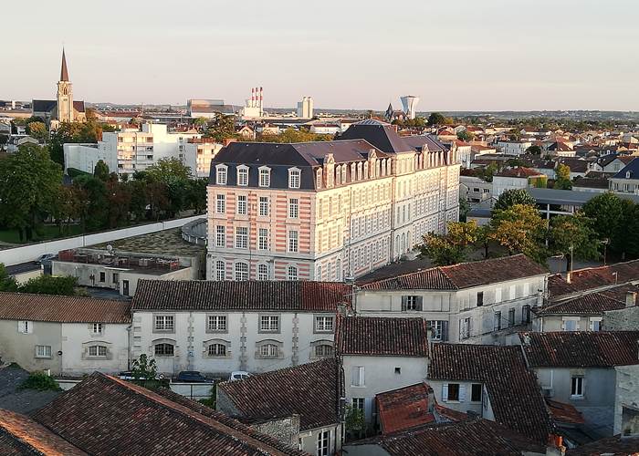 vue de Cognac depuis le rooftop Martell-page