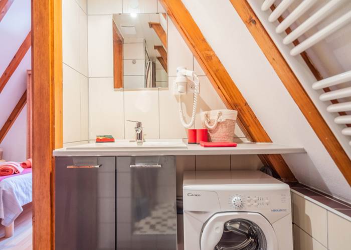 La salle d'eau attenante à la chambre