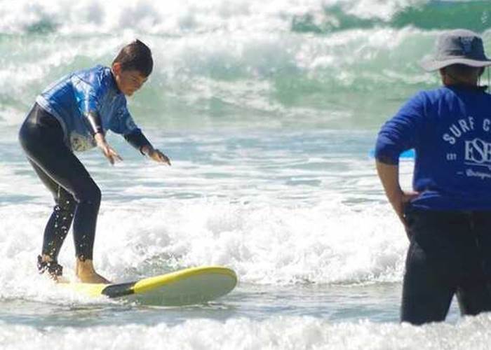 Surfer sur la presqu'île de Quiberon-page