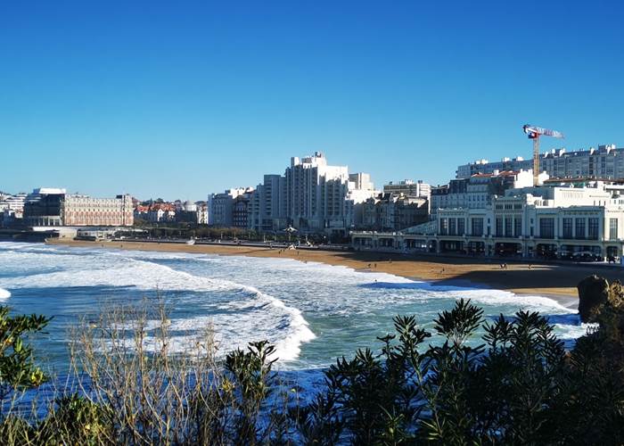Le victoria Surf domine la Grande Plage