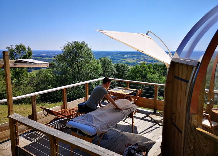 Massage terrasse Domostella Lourd