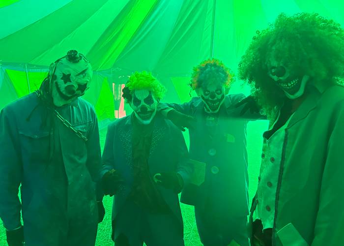 clown tueur d'halloween au château féodal de la roche-en-ardenne