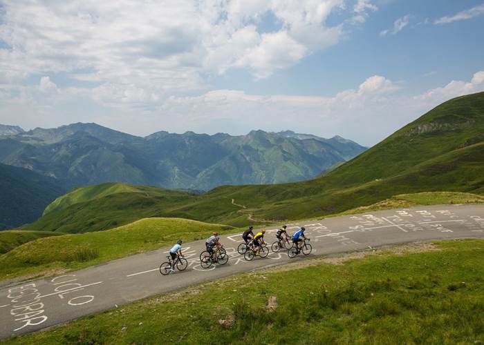 Hotel Bagnères de Luchon St Mamet Pyrénées La Rencluse