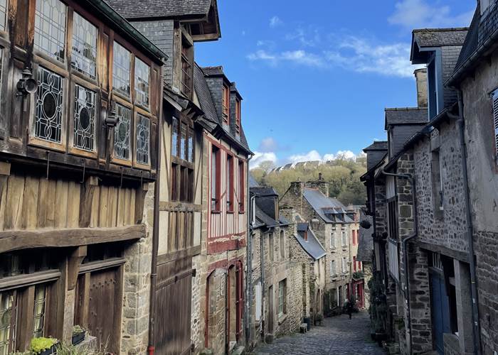 Dinan : rue du Jerzual