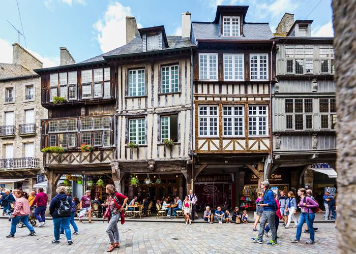 Dinan