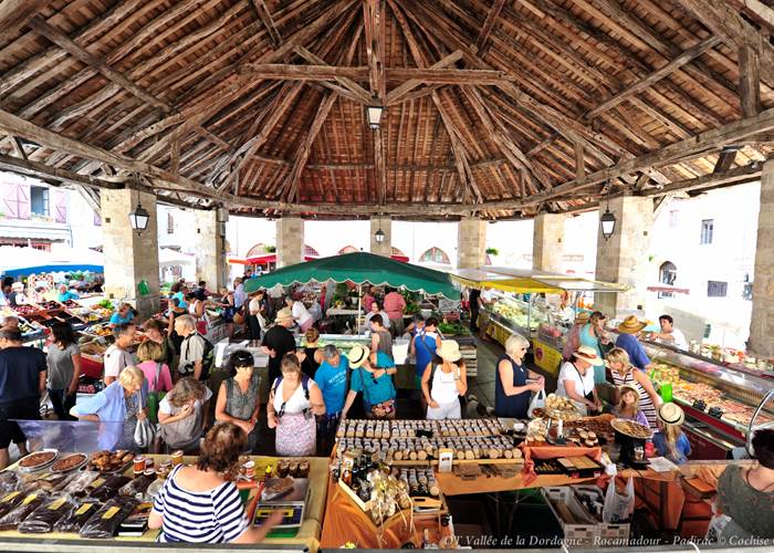 Marché à Martel