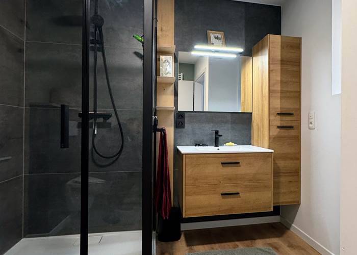 Salle de bain privative de la chambre 1