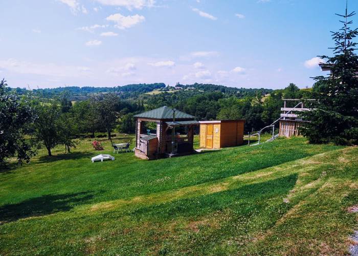HYGGE_EN_PÉRIGORD_BAIN_NORDIQUE_SAUNA_COCOONING_VACANCES_TOURISME_AMIS_FAMILLE_DORDOGNE