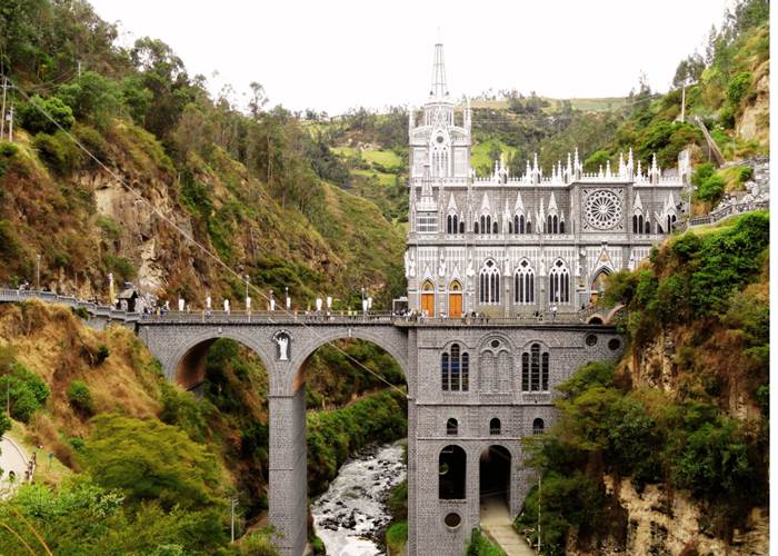sanctuaire Las lajas en colombie
